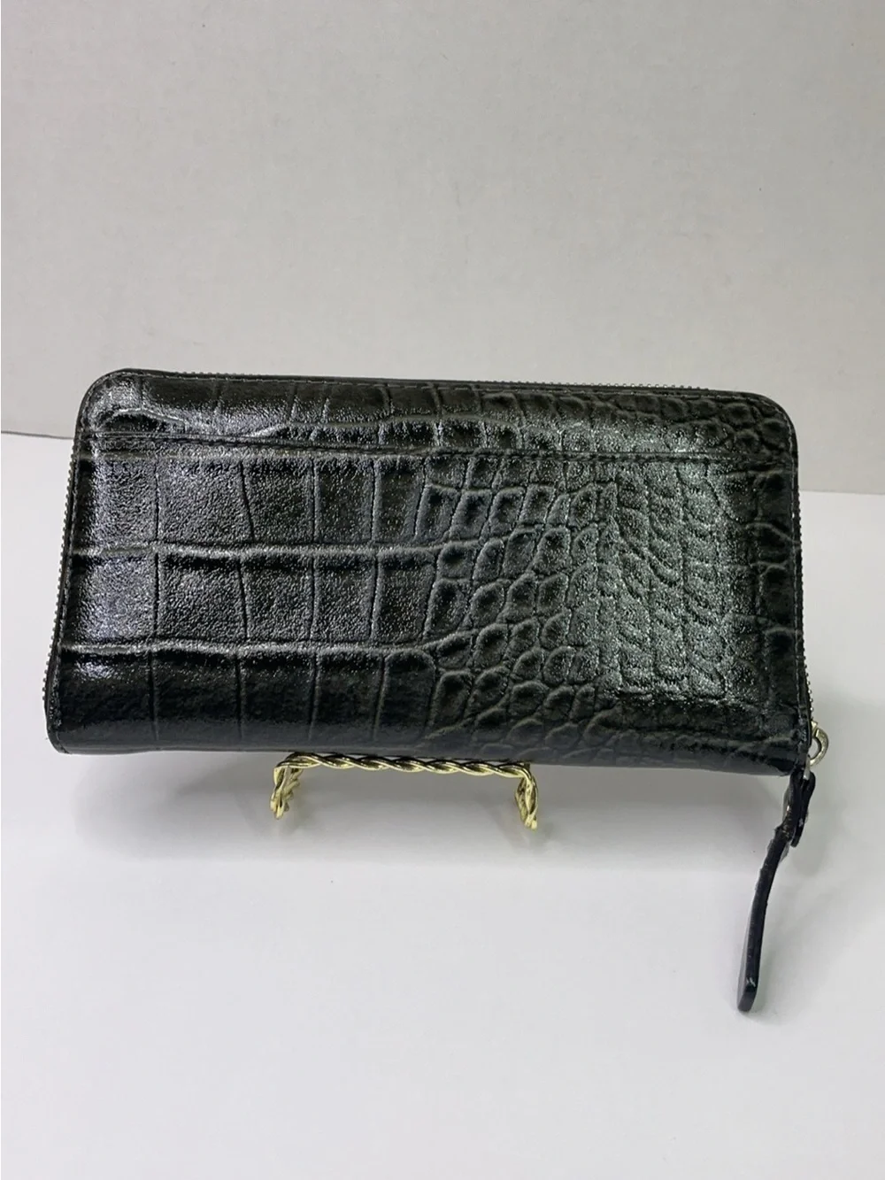 Kate Spade New York Wallet.